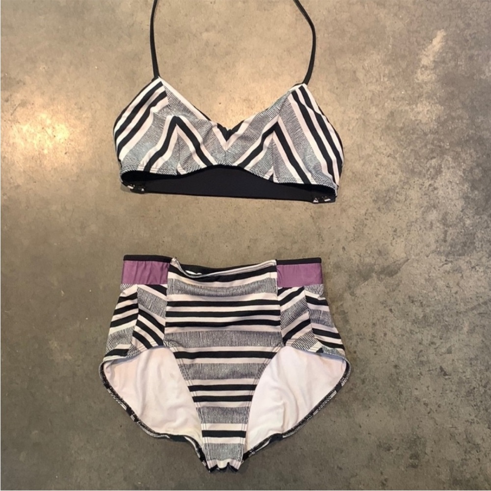Seea Striped Bikini Set with High-Waisted Bottoms